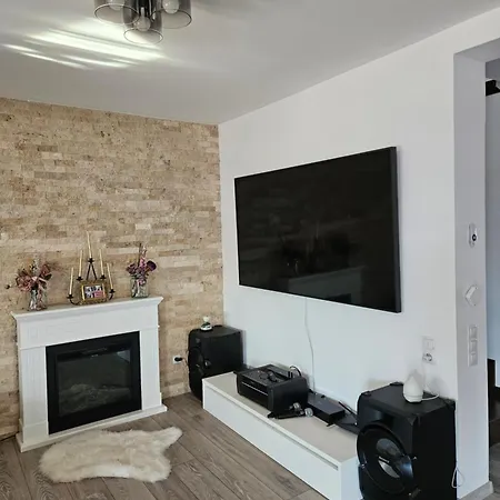 Pensiunea Alina Homestay